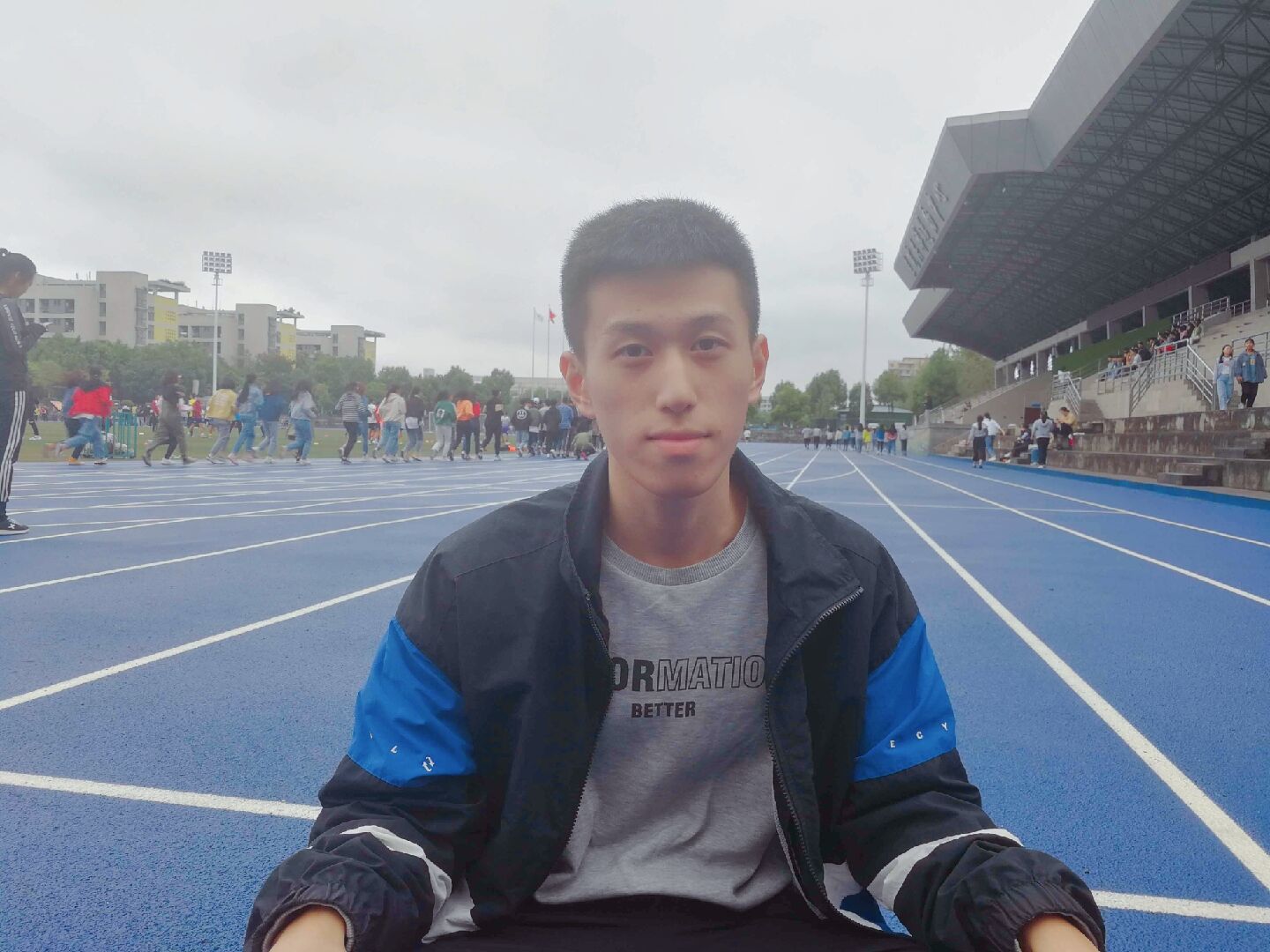 文体明星欢迎光临888集团张江鹏